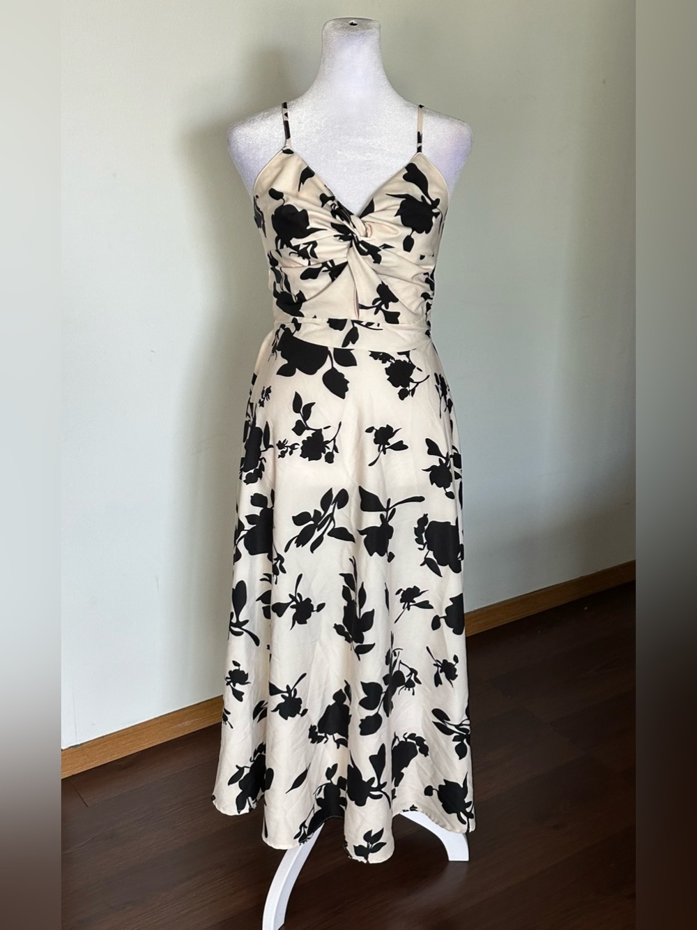 Women’s Vacation Must Have Floral Maxi Stylish Elegant Effortless Dress